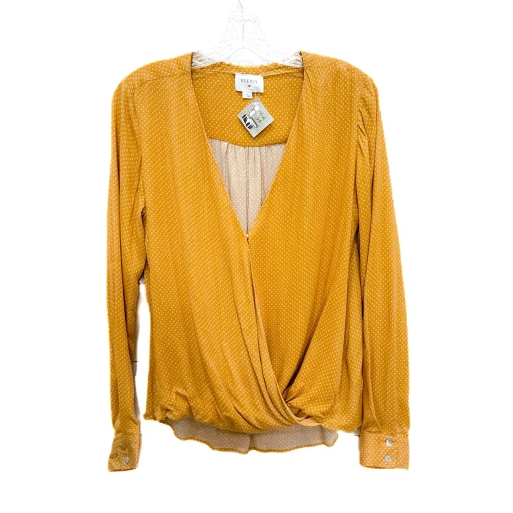 NWT Everly mustard faux wrap top ❤️ - Picture 2 of 8